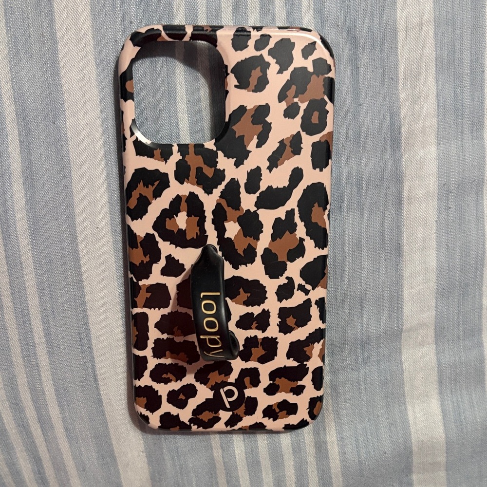 Loopy Case iPhone 12 Leopard Print with pouch